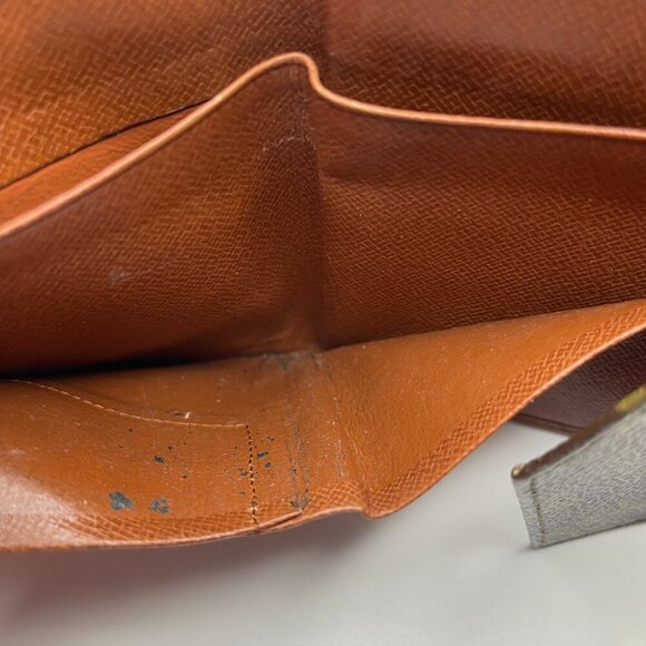 Louis Vuitton Vintage Monogram Elise Compact Wallet - Preowned - Picture 4 of 12
